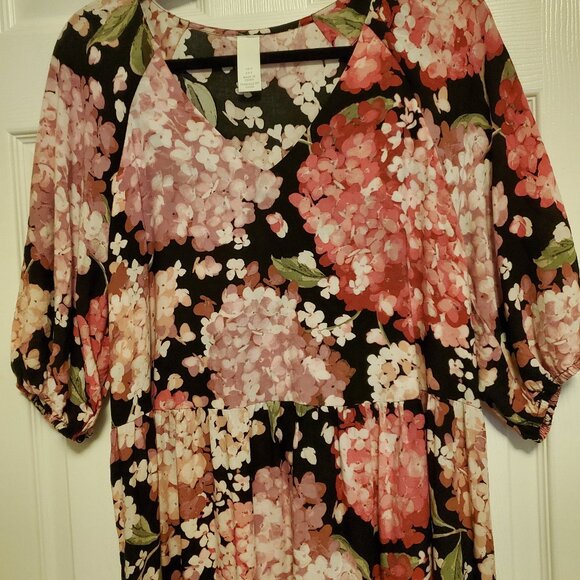 H & M Hydrangea Floral Cottage Core Maxi Dress - Picture 2 of 5
